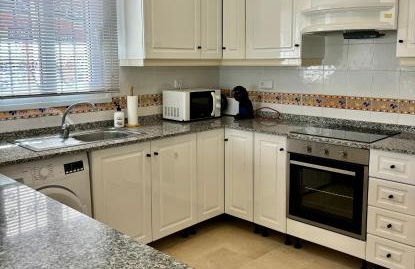 Casa Leone in het hart van Villamartin - Foto 25