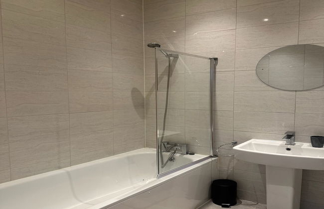 Charming 1-bed Apartment in Walton on the Naze - Photo 20