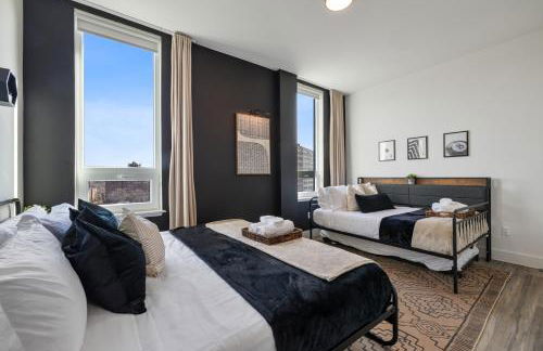 2BR, King Bd, Free Prkn, Gym, NYC View, 8min Train - Foto 7