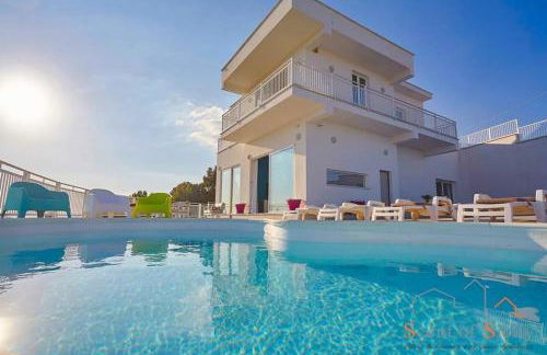 Luxurious Villa in Favara + Pool - Foto 1