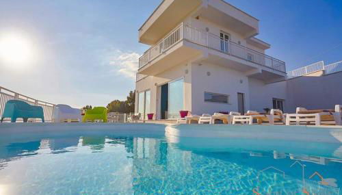 Luxurious Villa in Favara + Pool - Foto 1
