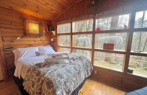 Private Mtn Love Shack w/ fast wifi, BBQ & view - Foto 47