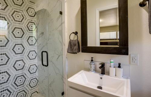 Stunning Bay-View Home in Kensington! - Photo 15