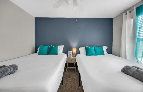 3BR Luxe Oasis near Downtown, Pool, Gym, Bball Crt - Foto 5