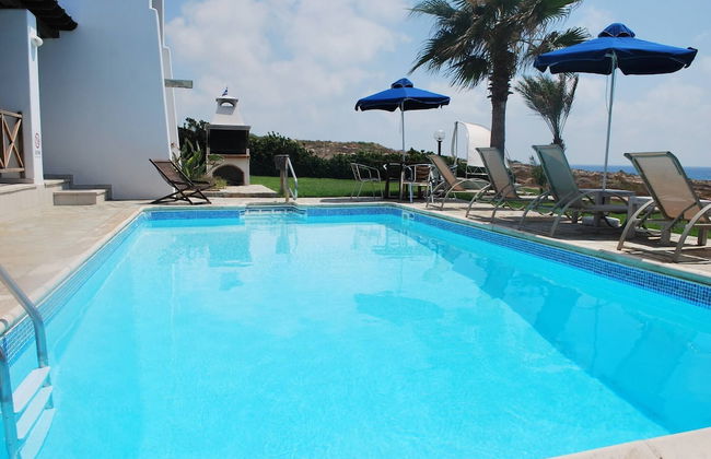 Sea Front Villa, Heated Private Pool, Amazing Location Paphos 323 - Foto 47