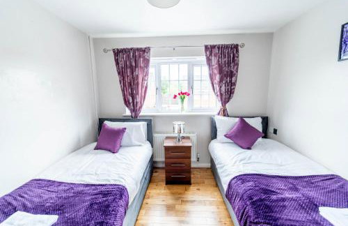 Spacious 6BDR House By Hyped Properties Short Term Rental Agency With Free Parking Bilston - Foto 2