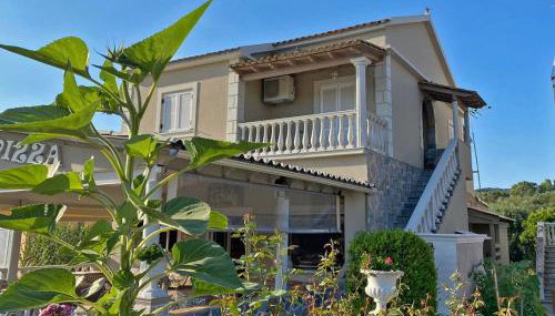 Antigone House - Foto 1