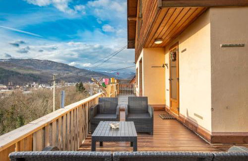 Le Chalet Panoramique Jaccuzi Parking Vue Montagne - Foto 31