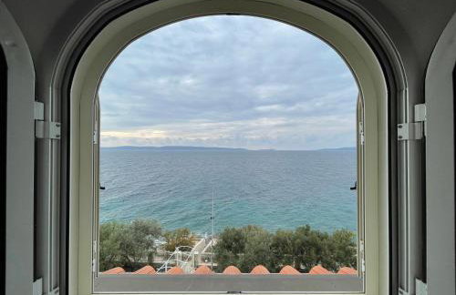 Luxury Seaside Villa with a classic Mediterranean Olive Garden, a fully equipped Professional Kitchen, Pool, Sauna, Padle Boards and Canoe - Miolin Beach House - Photo 58