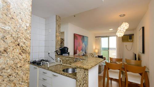 Flat c/ Limpeza Diária e Estacionamento - LB507 - Foto 3