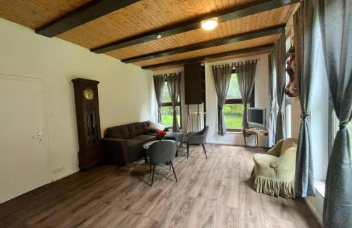 Charming apartment near Emden with garden, 100 m² - Photo 2