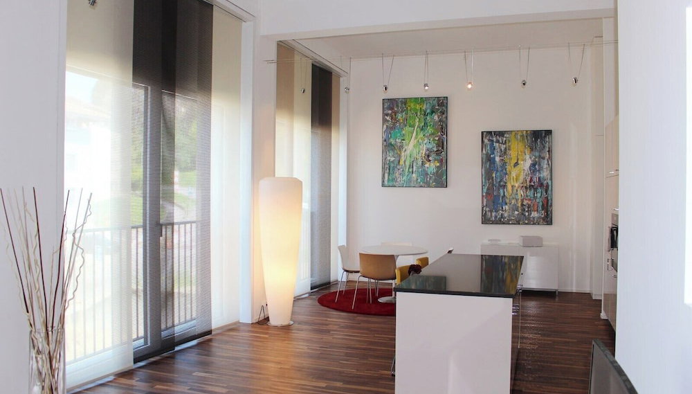 Superb Loft In The Center Of Lausanne - Foto 1, Profilbild