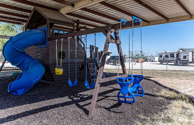 Elite Cabins and RV Park - Photo 30