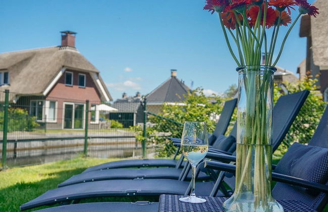 Villa in Friesland With Waterfront Garden - Foto 18