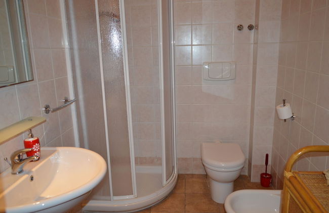 Butterfly Accommodation - Photo 34