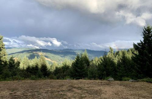 Secluded Safari Tent Perfect for a Glamping Getaway near Blue Lake, California - Foto 14