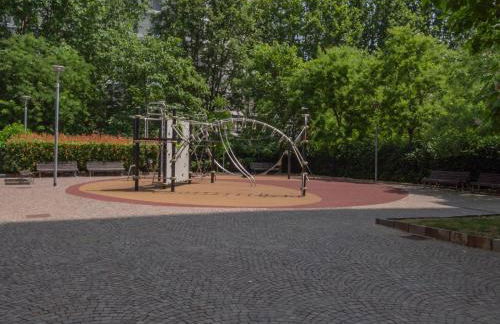 Bicocca, Free PARKING, Private Garage, Metro M5 200m, Garden, Kids & Pet Friendly - Foto 42