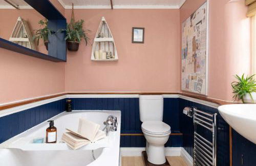 Rural House with Swimming Pool and Gardens - Foto 18