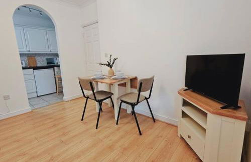 Tettenhall Cosy Apartment - Sleeps 4 - Foto 22