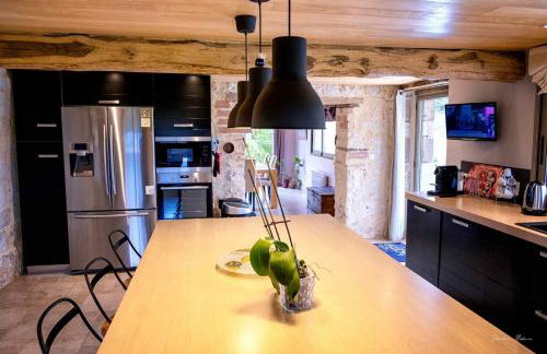 Casa Guillarmou - Évasion Enchantée avec Piscine Chauffée, Spa & Clim - Vue Exceptionnelle - Foto 48