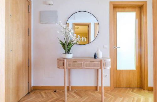 Apartamento con parking y piscina - Foto 8