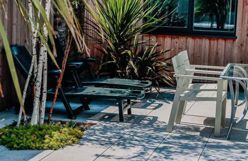Coastal Courtyard with Hot Tub, Greatstone - Foto 2