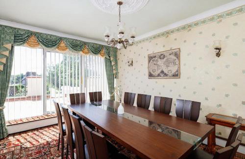 Beautiful 'Mayfield' Villa with private pool! - Foto 77