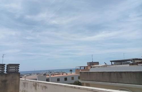 Bonito apartamento a 2 minutos de la playa con vistas al mar - Foto 18