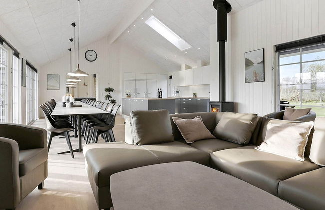 26 Person Holiday Home in Frorup - Foto 17