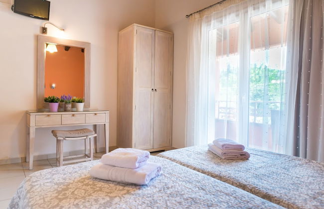 Pyramid City Apartments - Photo 4