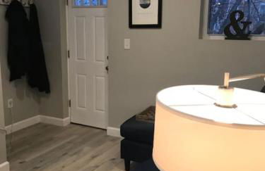 HOME AWAY HOME - Chic 2 BR Capitol Hill DC - Photo 14