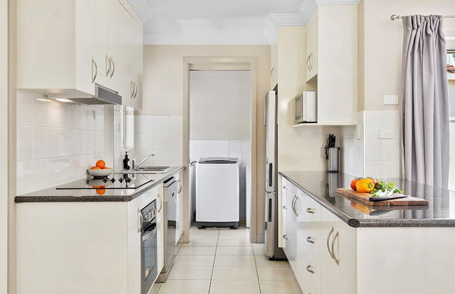 Cityville Apartments & Motel - Photo 29