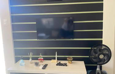 Flat Aju - Um jeitinho especial de se hospedar em Aracaju. Uma verdadeira suíte master todo mobiliado no capricho só para você. - Foto 13