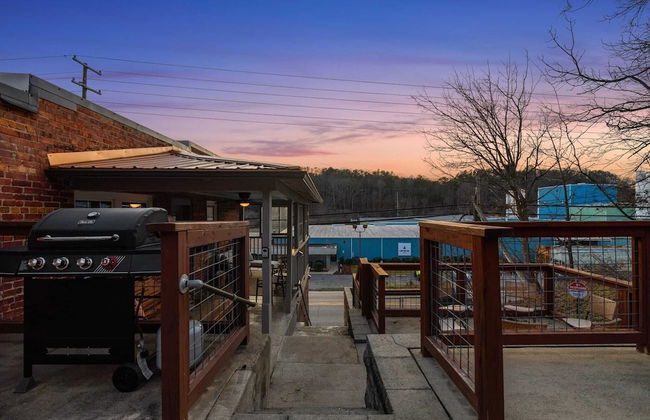 Riverside Trade Retreat Avantstay Industrial-chic, Near Downtown Asheville - Foto 32