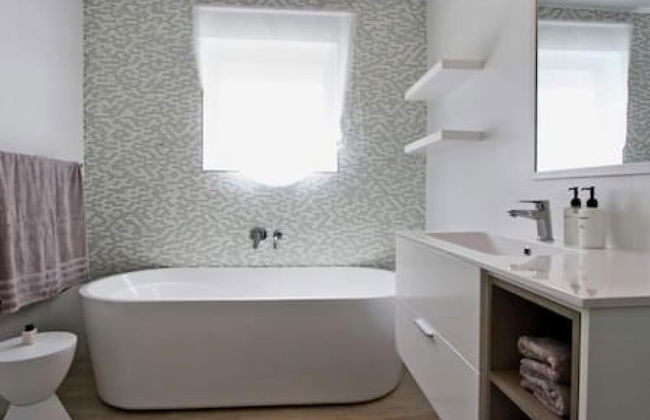 Incredible Clifton Apartment w 180 Sea Views Dunmore Blue - Foto 12