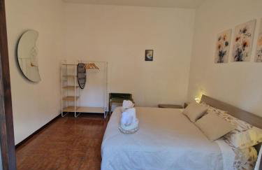 Charming Home with Private Patio near Swiss Border and Transport - Daisy, Loggiadeifiori - Photo 18