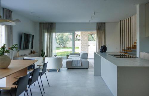 Villa Olea 2024 Heated Pool -Sauna -400 m beach - Foto 14