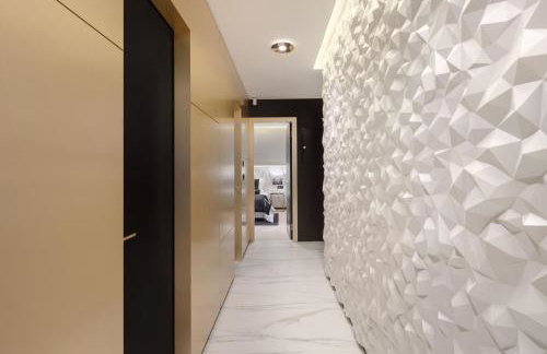 Posh Residence Luxury Suites - Photo 34