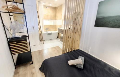 Grand T2 au coeur du Panier - Photo 16