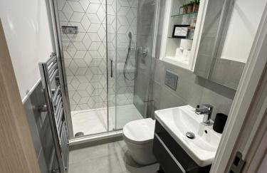 Stylish 1 Bedroom Apartment in Purley, Croydon - Foto 7