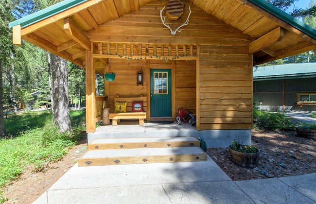 Fishing Cabin in the Woods - Photo 1