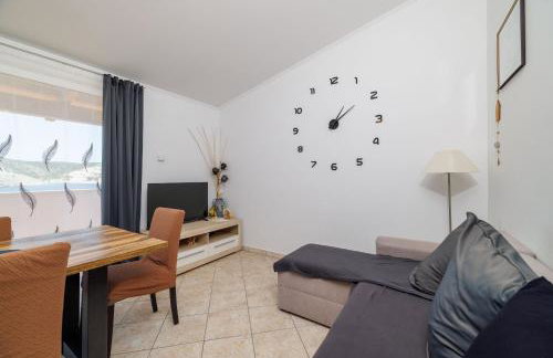 Apartments By the sea in Lopar - Photo 38