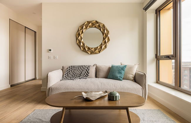 London Greenford by Charles Hope - Foto 28