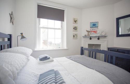 Lovely 3-Bedroom Apartment with Stunning Sea Views - Foto 16