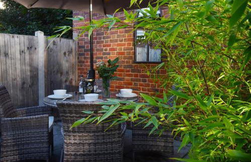 Canterbury's Historic Cottage - Foto 10