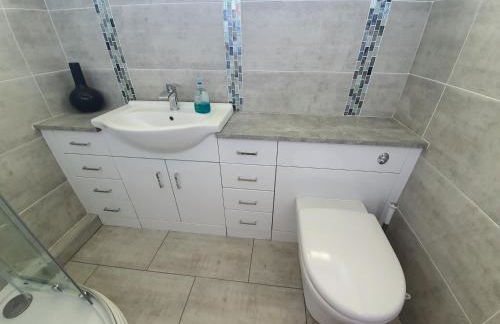 PREMIER - Kenilworth House - Photo 11