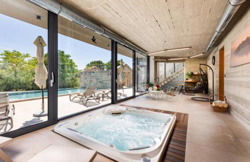 Luxury Jerini House with pool and wellness - Photo 28