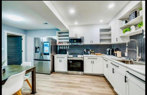 Dallas Charm in the Heart of Medical District - Foto 22