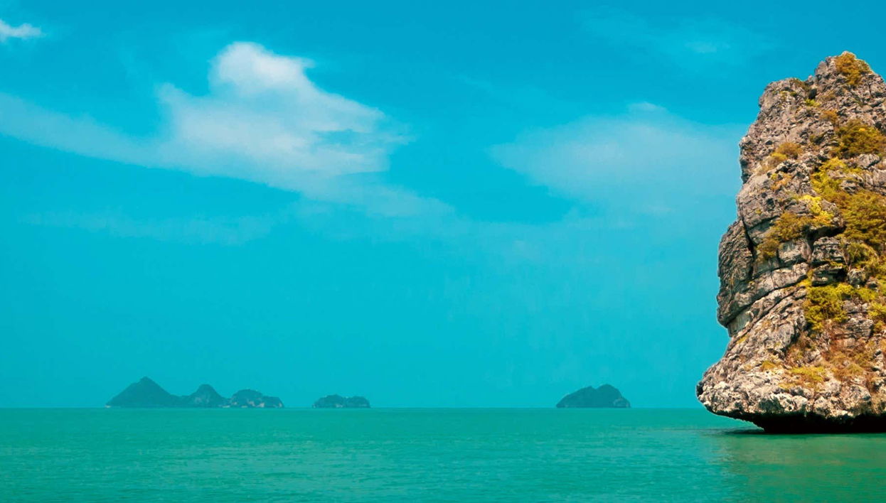 Cruzeiro de luxo por Ang Thong