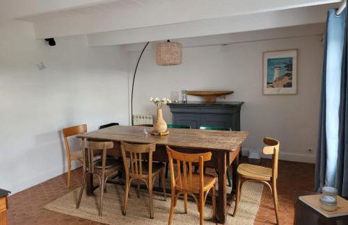 Tipoz'Immo - Maison Bleue accès à pied plage - spot surf - fibre inclus - linge inclus et lits faits - parking gratuit - proche des commerces et des attractions touristiques - Foto 25